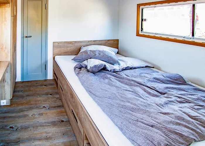 1 Bedroom Stunning Ship In بوتيل 3*